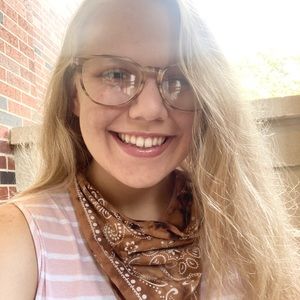 Meet your Posher, Katelynn